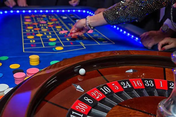 mamen123 login platform dashboard showing slot games and live-dealer options